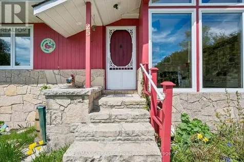 25 Shoreline Drive Northern Bruce Peninsula ON N0H 1Z0