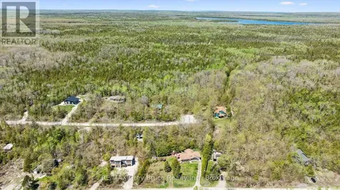 25 Shoreline Drive Northern Bruce Peninsula ON N0H 1Z0