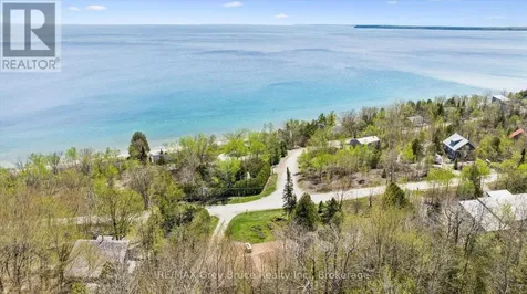 25 Shoreline Drive Northern Bruce Peninsula ON N0H 1Z0