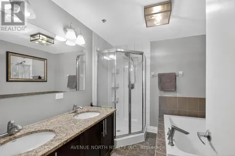 323 Winona Avenue Ottawa ON K1Z 5H3