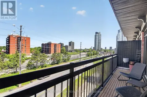323 Winona Avenue Ottawa ON K1Z 5H3