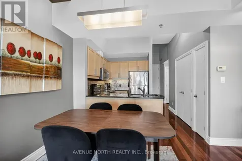 323 Winona Avenue Ottawa ON K1Z 5H3