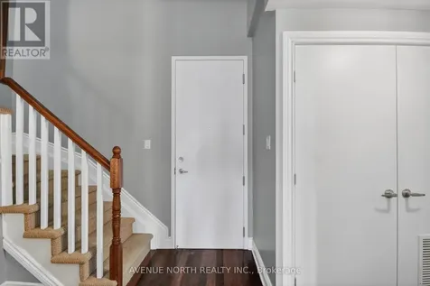 323 Winona Avenue Ottawa ON K1Z 5H3