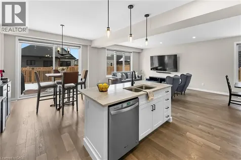 153 Susan Drive Fonthill ON L3E 0B2