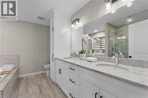 153 Susan Drive Fonthill ON L3E 0B2