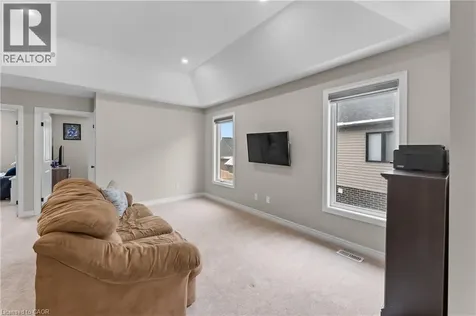 153 Susan Drive Fonthill ON L3E 0B2