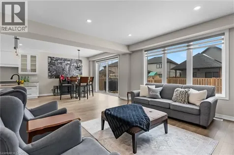 153 Susan Drive Fonthill ON L3E 0B2