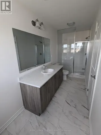 85 Greer Street Barrie ON L9J 0R6