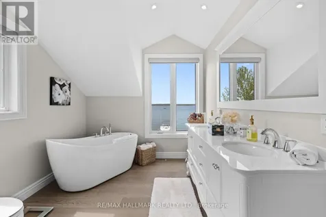 30 Gooch Park Drive Innisfil ON L9S 2S6