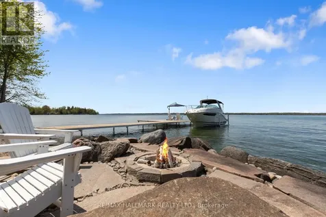 30 Gooch Park Drive Innisfil ON L9S 2S6