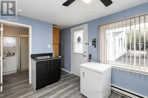 219 Deschamps Avenue Ottawa ON K1L 5Z2