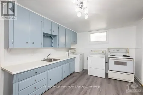 219 Deschamps Avenue Ottawa ON K1L 5Z2