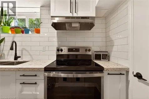 496 Rosseau Road Hamilton ON L8K 4T5