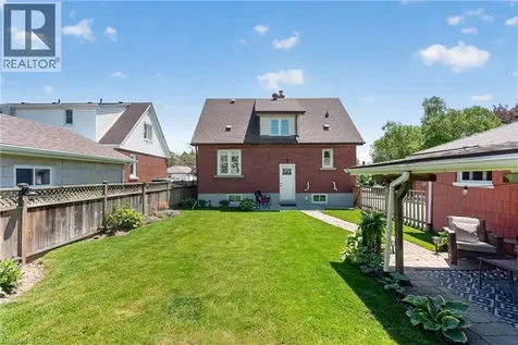 496 Rosseau Road Hamilton ON L8K 4T5