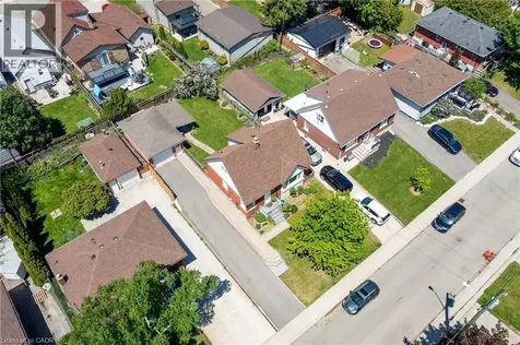 496 Rosseau Road Hamilton ON L8K 4T5
