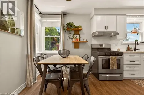 496 Rosseau Road Hamilton ON L8K 4T5