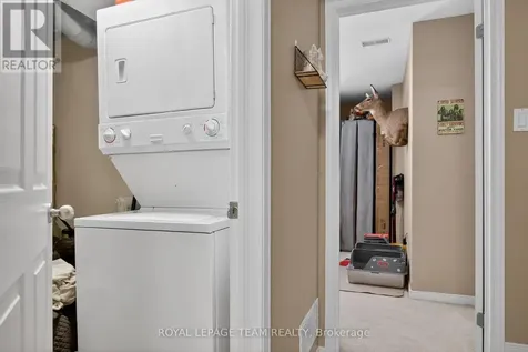 255 Deercroft Avenue Ottawa ON K2J 5J9
