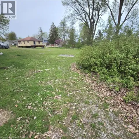 142 Erie Boulevard Long Point ON N0E 1M0