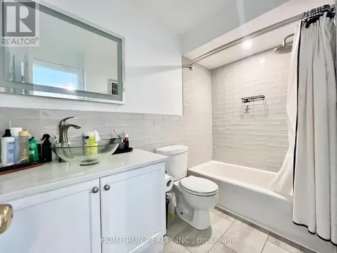 217 Deerfox Drive Ottawa ON K2J 4W8