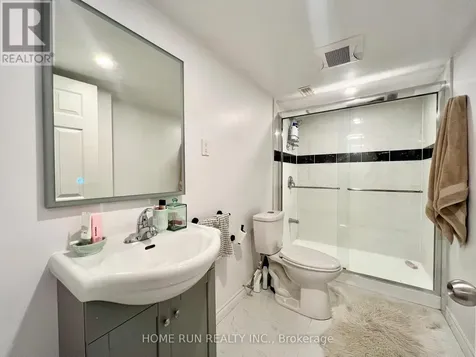 217 Deerfox Drive Ottawa ON K2J 4W8