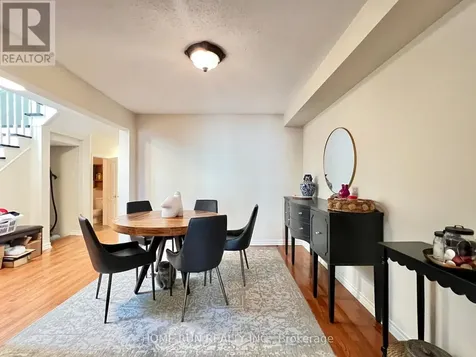 217 Deerfox Drive Ottawa ON K2J 4W8