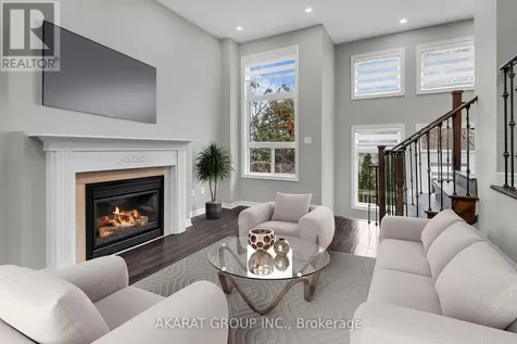 2365 Bankside Drive Mississauga (central Erin Mills) ON L5M 6E3
