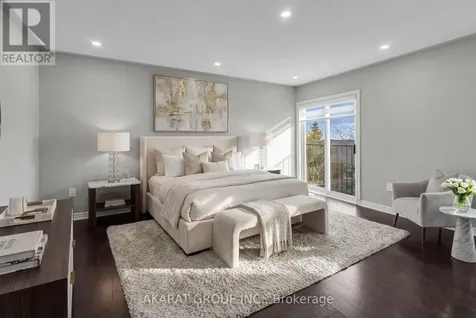 2365 Bankside Drive Mississauga (central Erin Mills) ON L5M 6E3