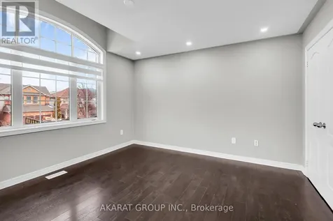 2365 Bankside Drive Mississauga (central Erin Mills) ON L5M 6E3