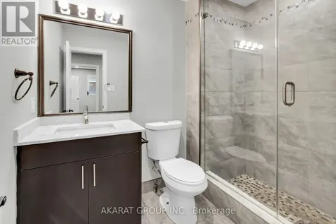2365 Bankside Drive Mississauga (central Erin Mills) ON L5M 6E3