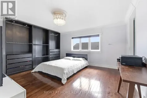 10 Learmont Avenue Caledon ON L7C 3N3
