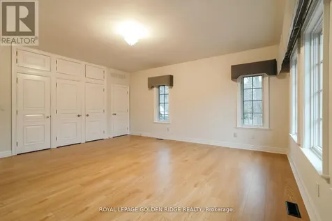 12 Forestview Trail Whitchurch-stouffville ON L4A 2L4