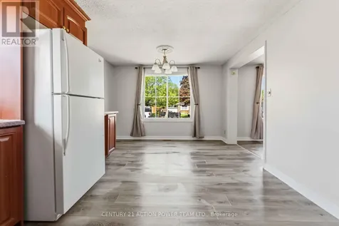 2178 Erinbrook Crescent Ottawa ON K1B 4J4