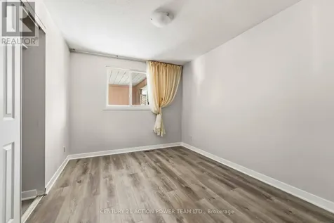 2178 Erinbrook Crescent Ottawa ON K1B 4J4