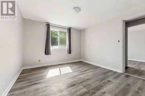 2178 Erinbrook Crescent Ottawa ON K1B 4J4