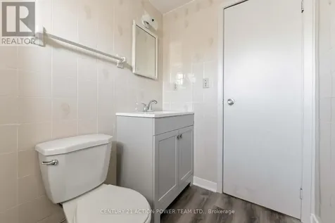 2178 Erinbrook Crescent Ottawa ON K1B 4J4