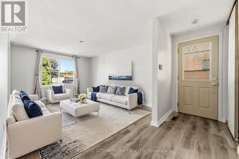 2178 Erinbrook Crescent Ottawa ON K1B 4J4