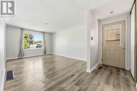 2178 Erinbrook Crescent Ottawa ON K1B 4J4