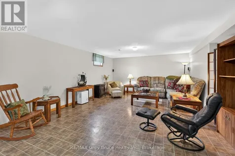 259106 Sarawak Keppel Townline West Georgian Bluffs ON N0H 1S0