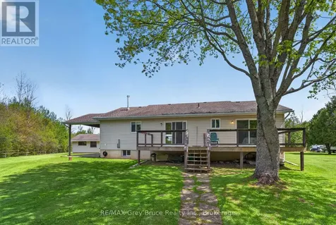 259106 Sarawak Keppel Townline West Georgian Bluffs ON N0H 1S0