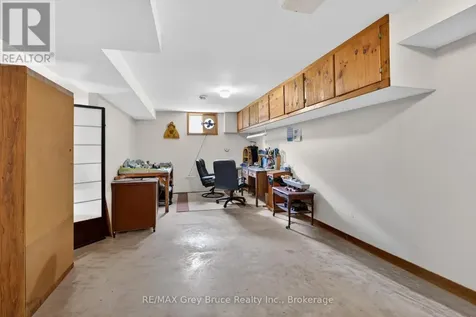 259106 Sarawak Keppel Townline West Georgian Bluffs ON N0H 1S0