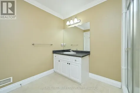 140 Meadow Lane Wasaga Beach ON L9Z 0A4
