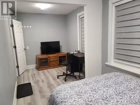474 Somerset Street West Ottawa ON K1R 5J8
