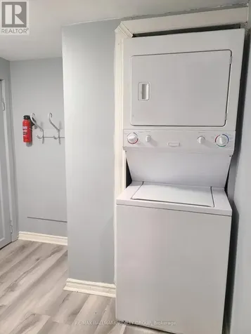 474 Somerset Street West Ottawa ON K1R 5J8