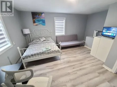 474 Somerset Street West Ottawa ON K1R 5J8
