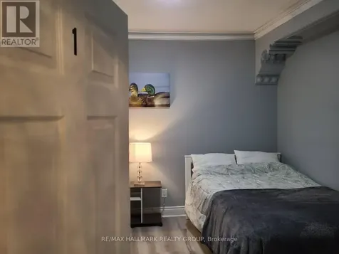 474 Somerset Street West Ottawa ON K1R 5J8