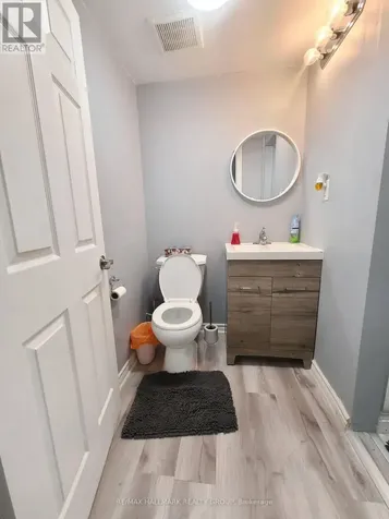 474 Somerset Street West Ottawa ON K1R 5J8
