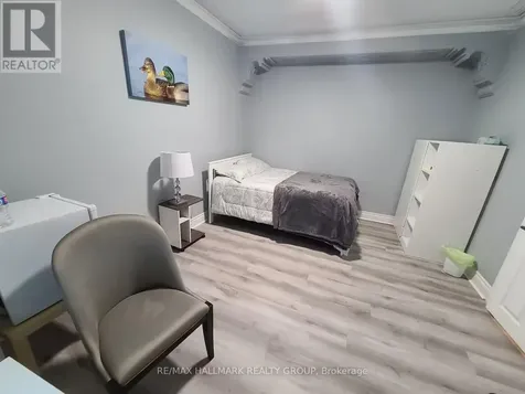 474 Somerset Street West Ottawa ON K1R 5J8