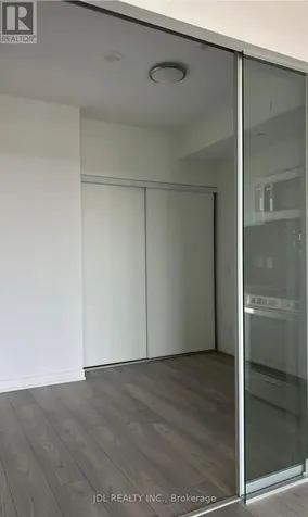 285 Dufferin St Street Toronto (south Parkdale) ON M6K 1Z7