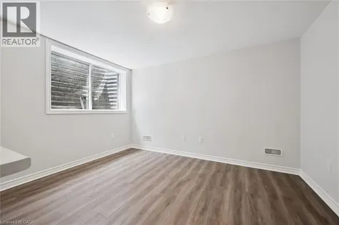 465 Garafraxa Street West Fergus ON N1M 1C6