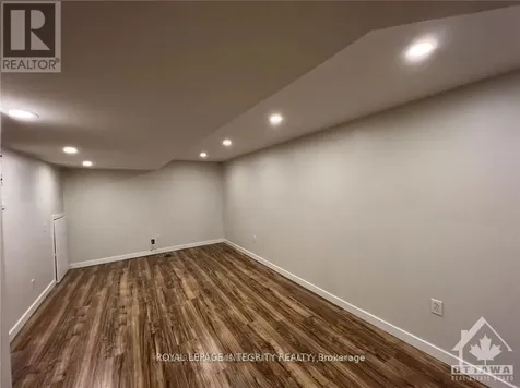 61 Elvaston Avenue Ottawa ON K2G 3X6